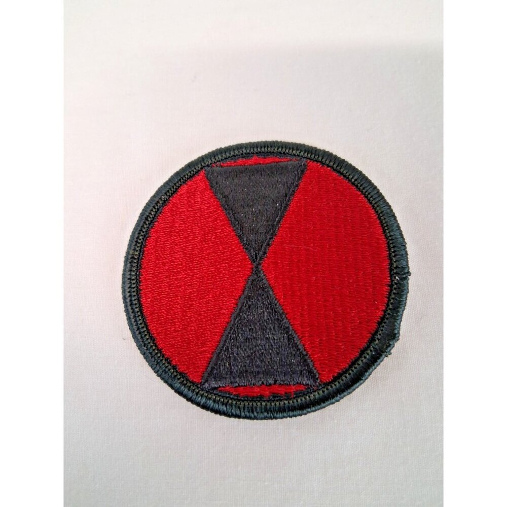 US Army 7th Infantry Division Hourglass Division Shoulder Insignia Patch Surplus